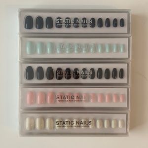 New without tags 5 Static Nails round and coffin shape bundle